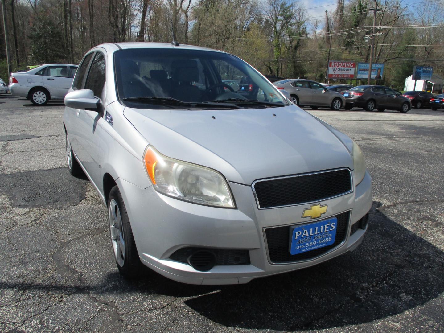 2009 SILVER Chevrolet Aveo5 (KL1TD66E29B) with an 1.6L L4 DOHC 16V engine, AUTOMATIC transmission, located at 540a Delsea Drive, Sewell, NJ, 08080, (856) 589-6888, 39.752560, -75.111206 - Photo#8